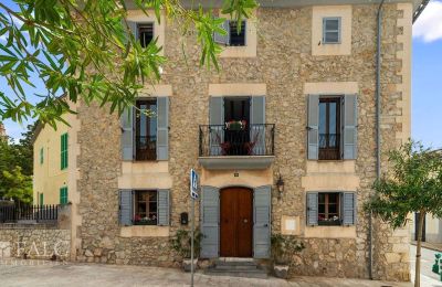 Herenhuis te koop Calvià, Balearen, Buitenaanzicht