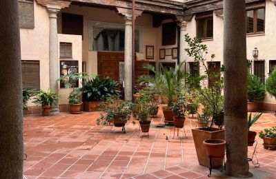 Appartement in een historisch pand te koop Toledo, Amador de los Ríos 2, Castilla-La Mancha, Binnenplaats