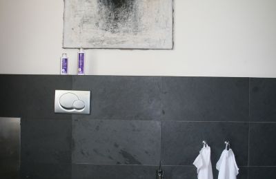 Appartement in een historisch pand te koop Gera, Vollersdorfer Str. 56, Thüringen, Schieferbad Bide und Toilette