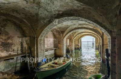 Appartement in een historisch pand te koop Como, Lombardije, Bootdok