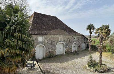 Landhuis te koop Sauveterre-de-Béarn, Nouvelle-Aquitaine, Bijgebouw