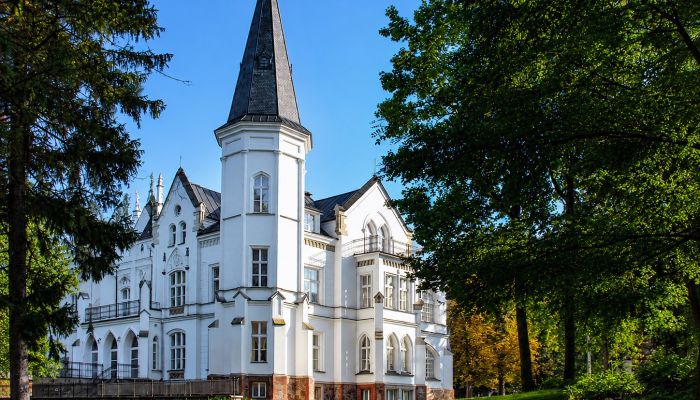 Historische villa te koop Neder-Silezië