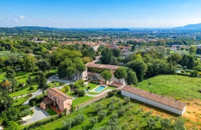 Kasteel te koop Capannori, Toscane, Omgeving van het pand