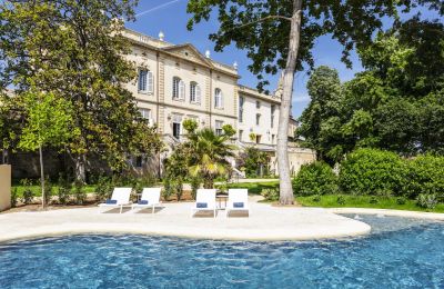 Kasteel te koop Uzès, Occitanie, Foto 2/32