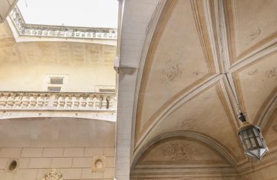 Kasteel te koop Uzès, Occitanie, Foto 4/32