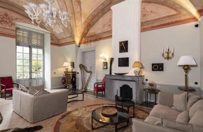 Kasteel te koop Uzès, Occitanie, Foto 9/32