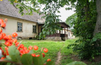 Historisch vastgoed, Landhuis in West-Letland, 15 km van de Oostzee