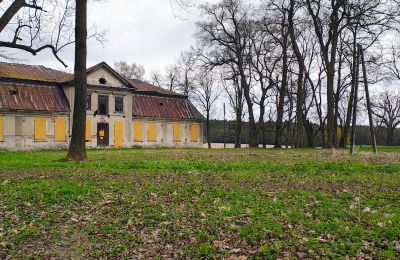 Historisch vastgoed, Historisch landgoed met landhuis en park in Raszków – 21 hectare