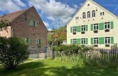 Historisch vastgoed, Landhuis i grenseområdet mellom Polen, Tyskland og Tsjekkia