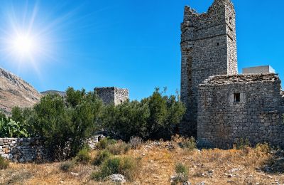 Historische toren te koop East Mani, Peloponnesos, Foto 1/8