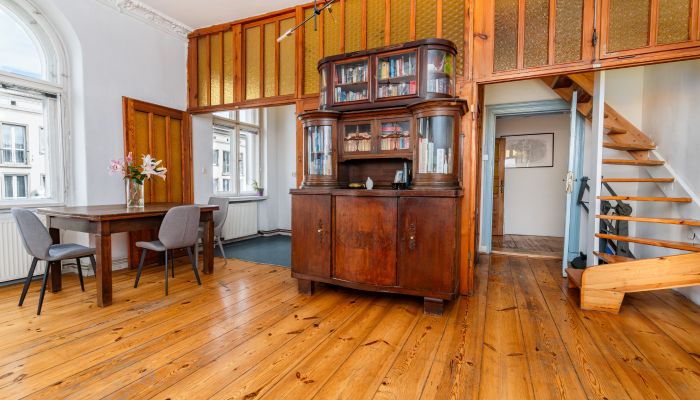 Appartement in historisch herenhuis aan de Marcinkowskiego-allee in Poznań