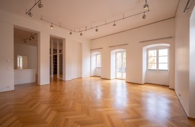 Historisch vastgoed, Appartement in een barok stadspaleis in het historische centrum van Mainz