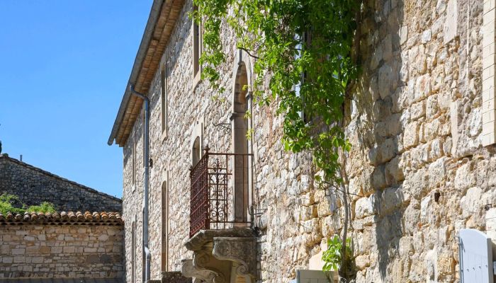 Landhuis te koop Uzès, Occitanie