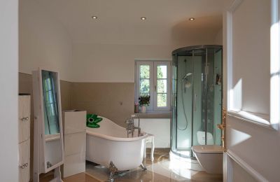 Kasteel te koop Baden-Württemberg, Badkamer
