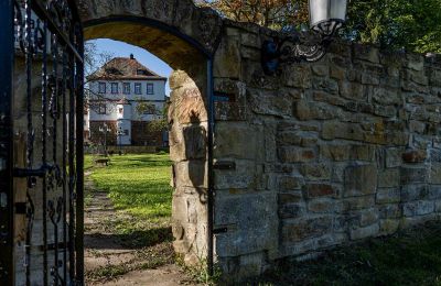 Kasteel te koop Baden-Württemberg, Nebeneingang Schlosspark
