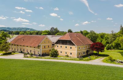 Historisch huis 4675 Weibern, Opper-Oostenrijk