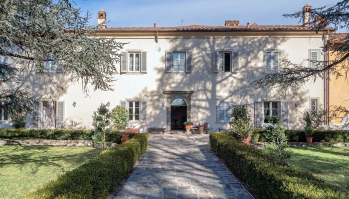 Historische villa te koop Pistoia, Toscane,  Italië