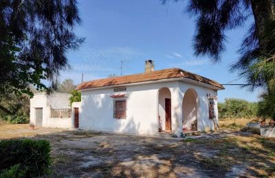 Landelijk huis te koop Oria, Puglia, Buitenaanzicht