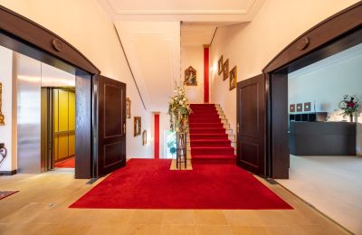 Kasteel te koop 32683 Barntrup, Noordrijn-Westfalen, Treppenaufgang - EG
