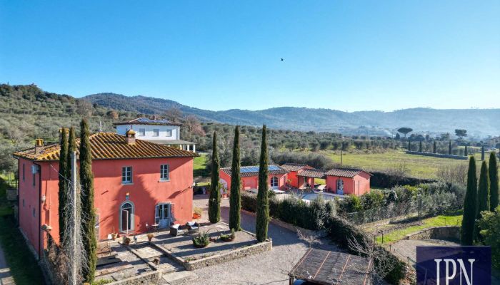 Historische villa te koop Cortona, Toscane