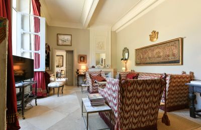 Kasteel te koop Uzès, Occitanie, Foto 15/38