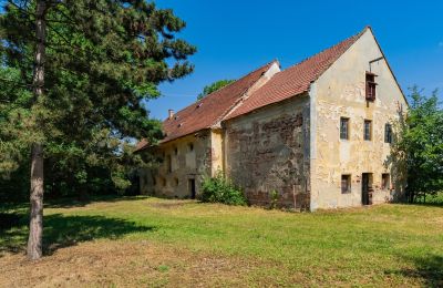 Kasteel te koop Žatec, okres Louny, Bijgebouw