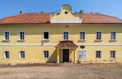 Kasteel te koop Žatec, okres Louny, Vooraanzicht