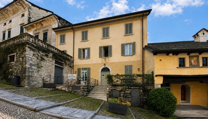 Historisch appartement te koop Orta San Giulio, Piëmont