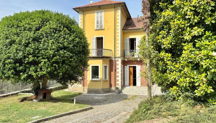 Historische villa in Mergozzo, Val Grande