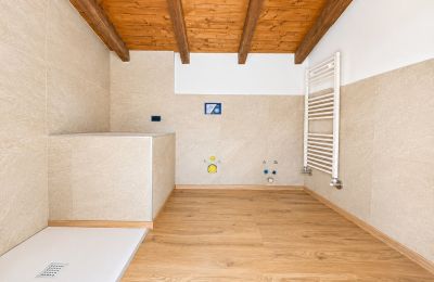 Historisch huis te koop 28823 Ghiffa, Piëmont, Badkamer