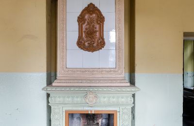 Kasteel te koop 77-304 Gockowo, Pałac Gockowo, Pommeren, Betegelde kachel