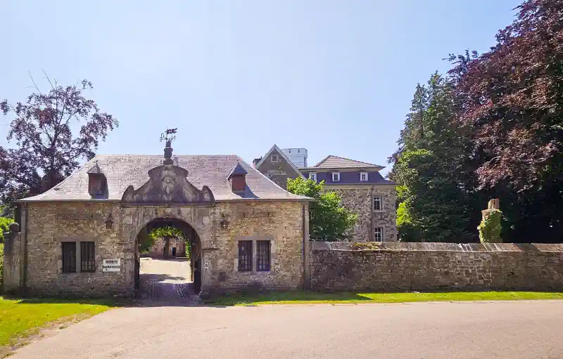 Kasteel Thor België, Airbnb te koop, buitenaanzicht