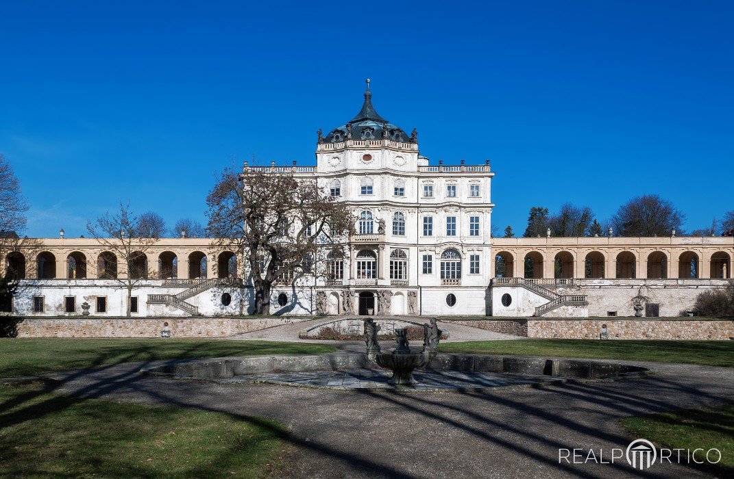 Kasteel in Ploskovice, Ploskovice