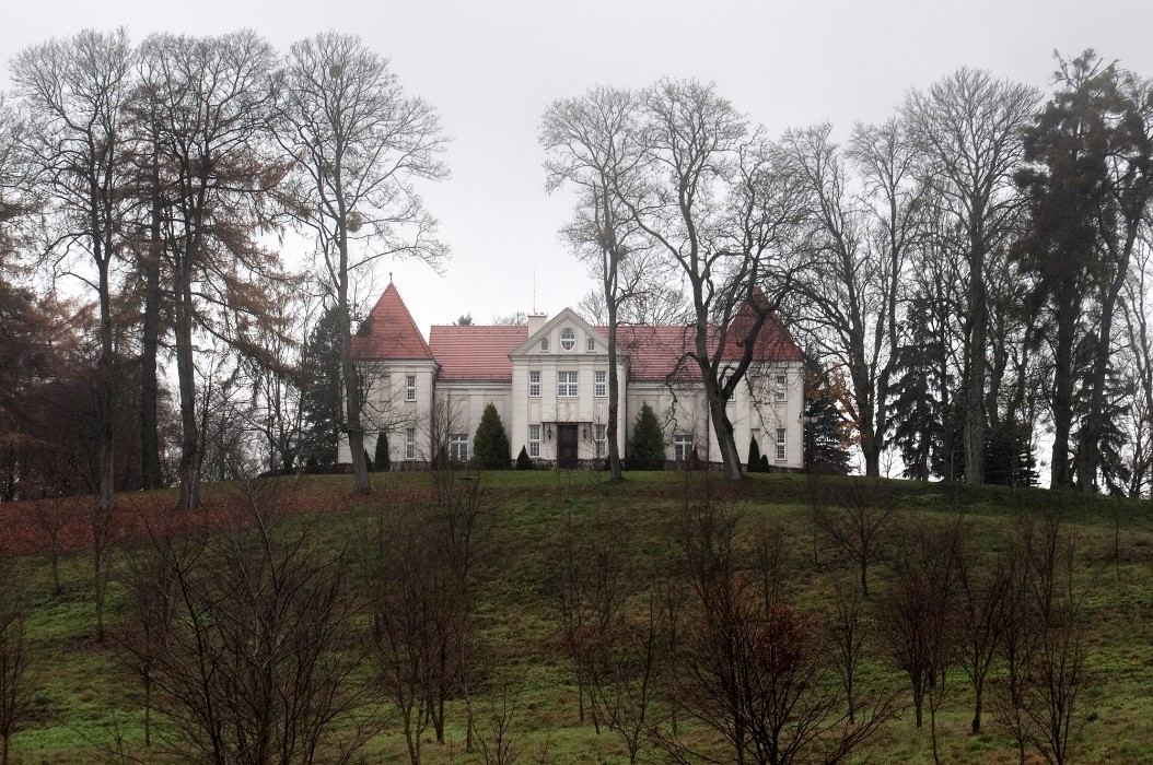 Landhuis in Pacółtowo, Warmia-Masurië, Pacółtowo