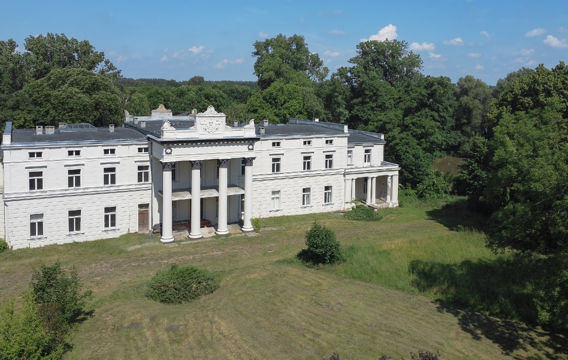 Paleis in Głuchowo, Großpolen, Głuchowo