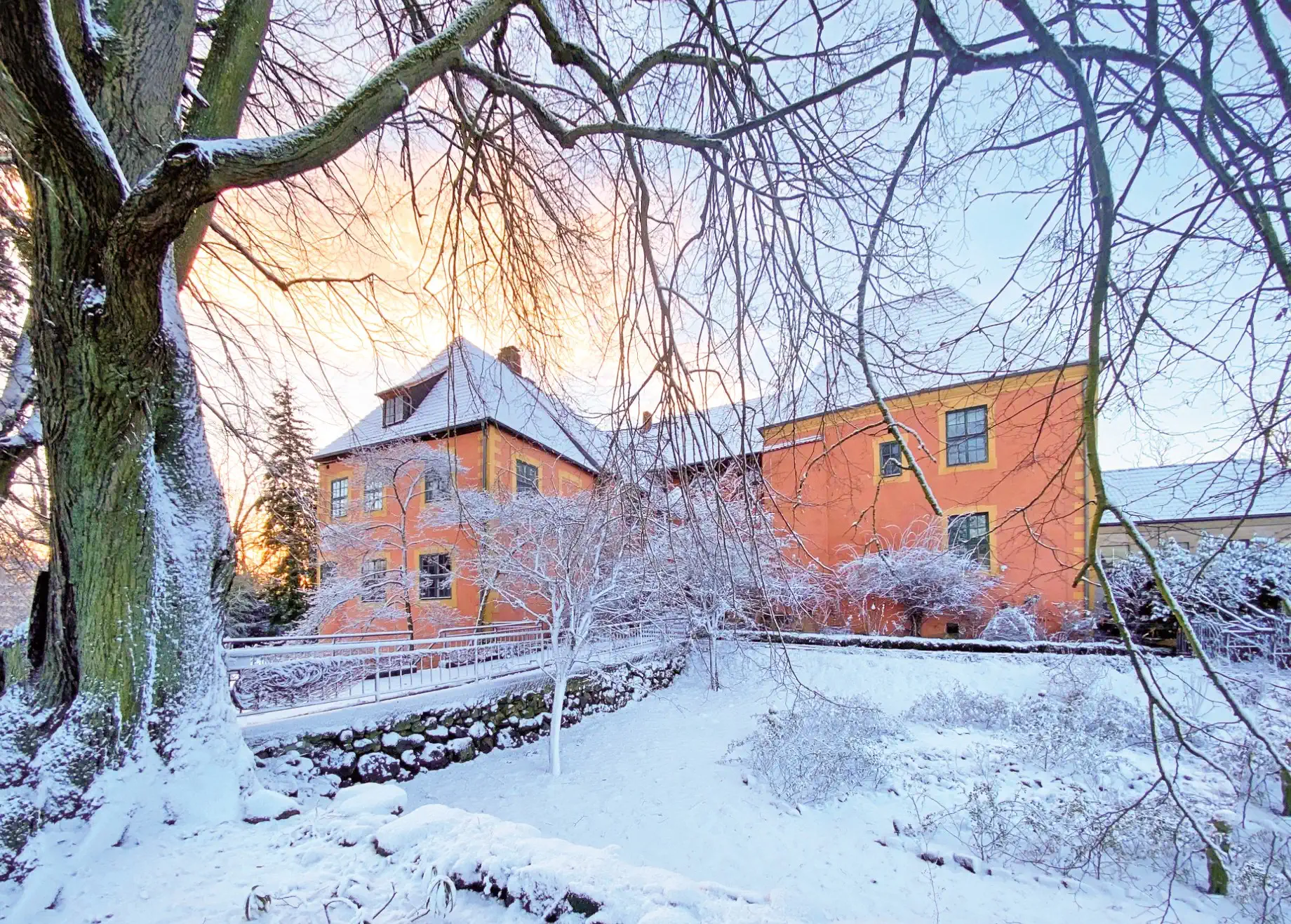 E-Mail Suchauftrag erstellen für Schlösser in Deutschland