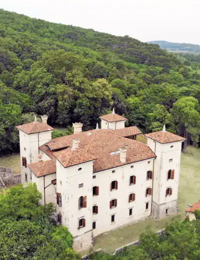 vastgoedaanbiedingen in Italië Friuli Venezia Giulia