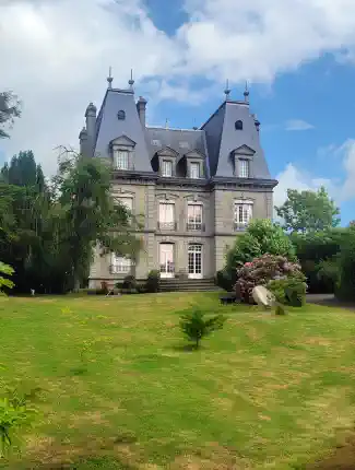 Historische villa uit de 19e eeuw in Flers, Normandië, Flers, Normandie
