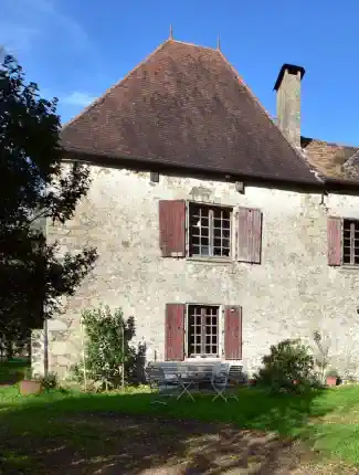 Landgoed van 10 hectare - mogelijkheid om paarden te houden, Busserolles, Nouvelle-Aquitaine