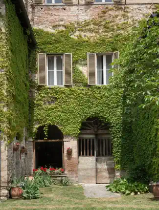 Palazzo Merletti – Nobele residentie uit de 14e eeuw in de Marche, Mercatello sul Metauro, Marche