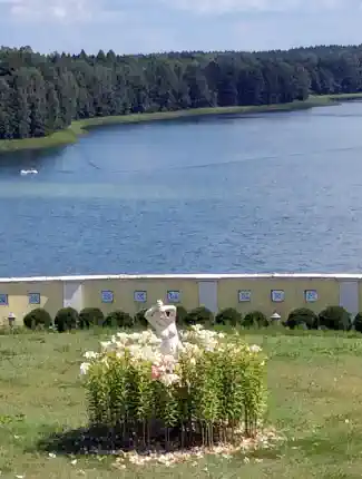 Landhuis aan het meer in Mazurië, bij Olsztyn, Olsztyn, Ermland-Mazurië