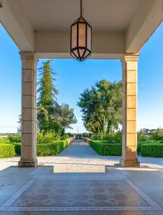 Historische villa te koop via private veiling met zwembad en onafhankelijk gastenverblijf in Mesagne, Mesagne, Puglia