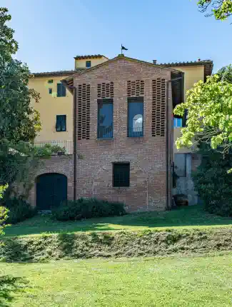 Landhuis in Montefoscoli bij Pisa, Montefoscoli, Toscane
