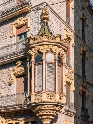 Spaans herenhuis "Salas Ricomà" met panoramisch dakterras en zeezicht, Tarragona, Catalonië